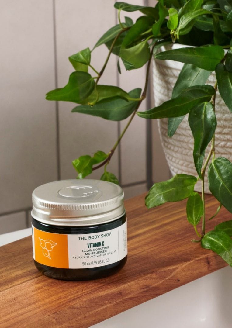 Vitamin C Glow Boosting Intense Moisturer - 50 ml - The Body Shop - Image 3