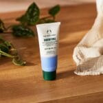Skin Defence Multi- Protection Light Essence Spf 50 Pa +++