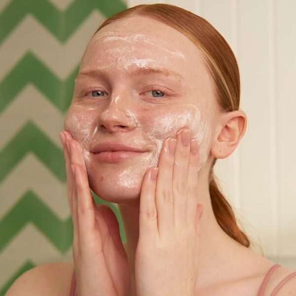 Tea Tree Skin Clearing Foaming Mousse